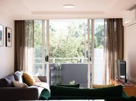 A Wabi-Sabi Style Apartment at City
