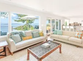 Quintessential Seattle Water Views w HotTub
