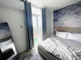 Affordable Condo with Fast Wifi & Near Airport
