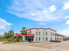 Econo Lodge Inn & Suites Channelview - Houston East，位于钱诺夫的酒店