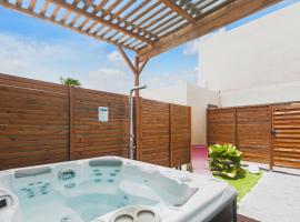 Villa Pheron - De standing - Jacuzzi 5 Personnes，位于拜马欧的酒店