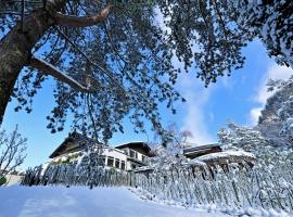 Park Hotel Sonnenhof - Relais & Châteaux，位于瓦杜兹的酒店