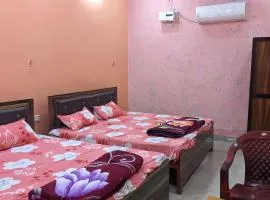Vagishanand Swami Hariharanand Ashram