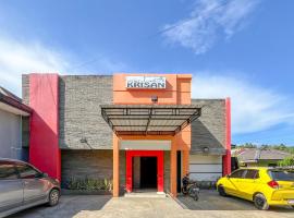 RedDoorz at Krisan Kendari，位于Pulupanda的酒店