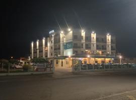 Rambo Hotel，位于阿莱格雷特的酒店