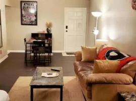 Walk to Sanford Stadium DT view Dawg Friendly