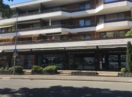 Appartementresidenz am Kurpark，位于巴特萨尔茨乌夫伦的酒店