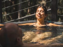 Lophosoria Eco Lodge，位于瓦尔迪维亚的酒店