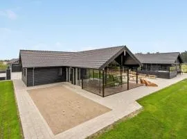 Cozy Home In Spøttrup With Wifi