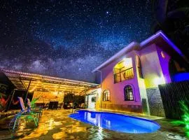 Jungle & Beach Retreat Villa Tranquilo
