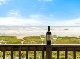 BeachFront Bliss-4BR-Million Dollar Views-Sleeps 8