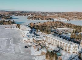 莱斯特勒度假酒店，位于埃斯特雷勒的海滩酒店