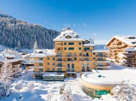 Hotel Vereina，位于克洛斯特斯的酒店