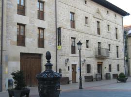 阿干宗广场酒店，位于La Puebla de Arganzón的酒店