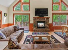 Bear Paw Lodge by AvantStay Hot Tub Deck Fire Pit