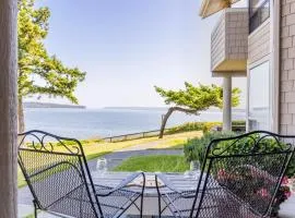 Mutiny Bay Condo by AvantStay Walk to the Beach