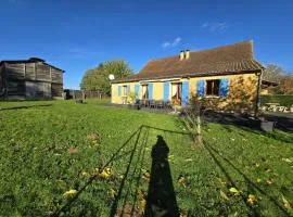 Maison de campagne spacieuse près de Sarlat, idéale pour familles et amis, grand jardin et activités. - FR-1-616-208