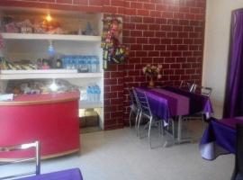 Pulu Restaurant & lodge，位于Majuli的酒店