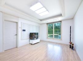 Samcheok Jisu Pension，位于三陟的酒店