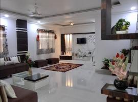 ChandrajyotiVilla 4 All New looks 2BHK Apartment，位于那格浦尔的酒店