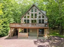 Coyote Cabin by AvantStay Hot Tub Walk to Lake