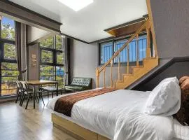 Samcheok Lamer Pension