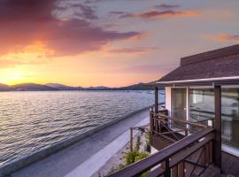 Namhae Mohito Pension，位于南海郡的酒店