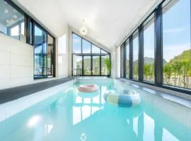 Danyang Dandelion Pool Villa