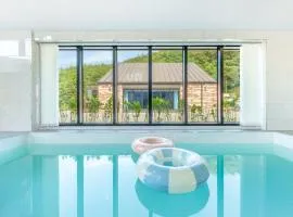 Danyang Dandelion Pool Villa