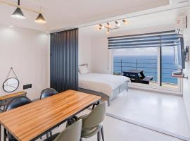 Namhae Chocolate Pension，位于南海郡的酒店