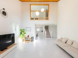 daebudo uramstay pension，位于安山市的酒店