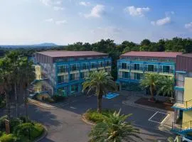 FromH T Resort Jeju Seongsan