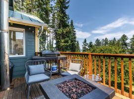 Seaside Getaway by AvantStay Deck w Views，位于兰里的酒店