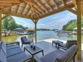 Dock Holiday by AvantStay Custom Home New Dock