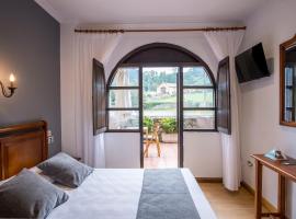 Hotel Alda Puerto Calderón，位于奧瑞那的酒店