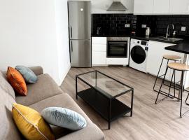 Modern City Centre Two Bedroom Windsor Apartment - Grand Central House