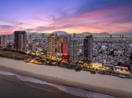 Radisson RED Danang，位于岘港的酒店