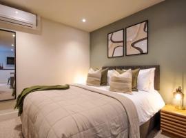 Thetford Hive Aparthotel Deluxe Suite 5，位于塞特福德RAF勒肯黑斯机场 - LKZ附近的酒店