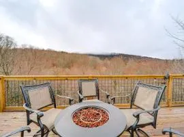 Hike, Ski & Soak: Beech Mtn Home w/ Views, Hot Tub