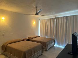 Habitaci&oacute;n 18 a unos pasos de la playa Las Brisas，位于曼萨尼约的海滩酒店