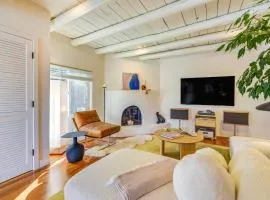 3 Mi to Downtown - Condo with Hot Tub in Santa Fe!