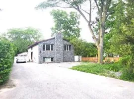 Cozy Home in Niagara-on-the-Lake