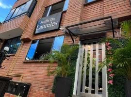 Hotel Jardin de Laureles Jeps，位于麦德林的酒店