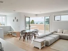 Harbour Horizons - Balcony BBQs and Calm Water Views