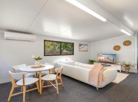 Sunshine Cottage Umina Beach，位于Umina Beach 的酒店