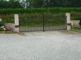 Maison familiale avec jardin à Lahosse, 110 m²
