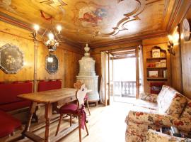 Chalet Ampezzano di Marisa，位于科尔蒂纳丹佩佐的木屋