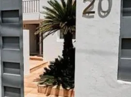 Walk To Ushuaïa, Hi & The Beach! - 6BR Villa - Charming Patio & Private Pool