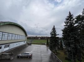 Ośrodek Sportu i Rekreacji w Zawierciu，位于扎维尔切的酒店