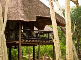 Ubizane Zululand Tree Lodge，位于赫卢赫卢韦的酒店